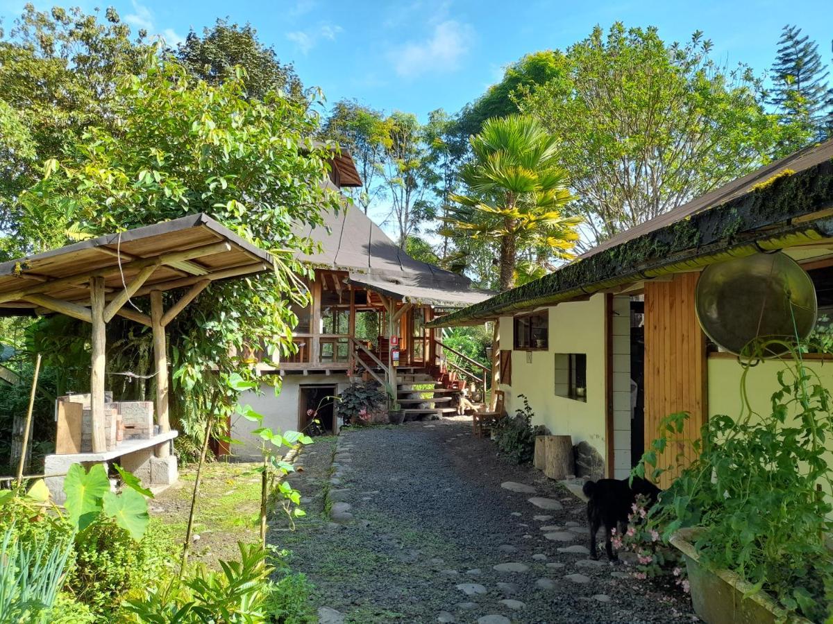 Hosteria La Roulotte - Миндо Экстерьер фото
